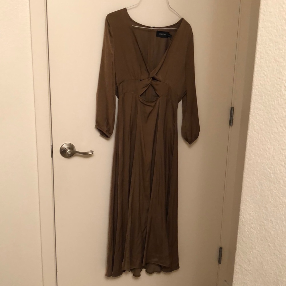 Open Twist Long Dress